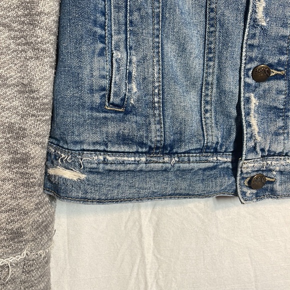 Free People Denim Jacket Medium Jean Hood Gray Sleeves Mixed Media Distressed M - Picture 7 of 16